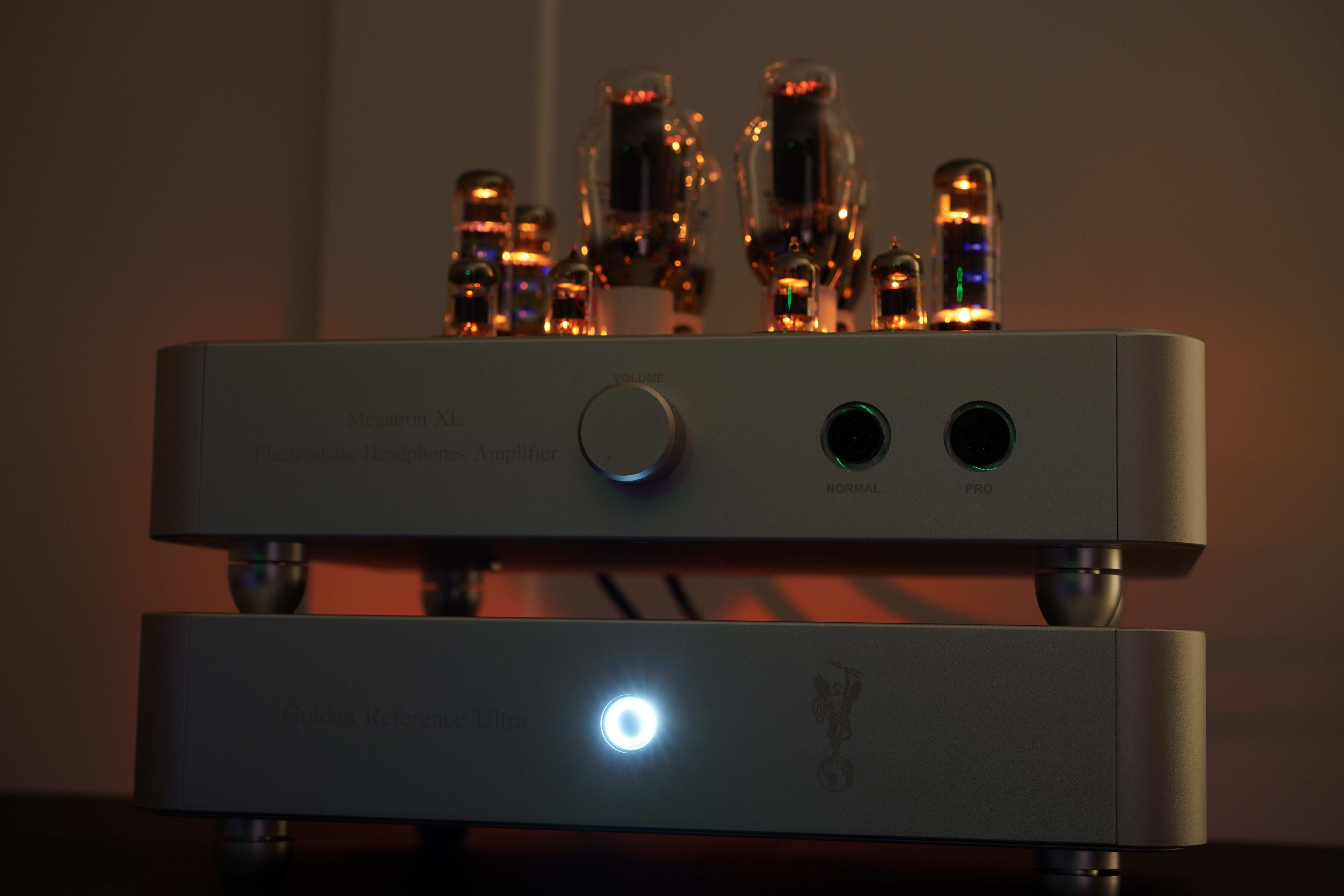 Megatron XL front view 2 – electrostatic headphone amplifier