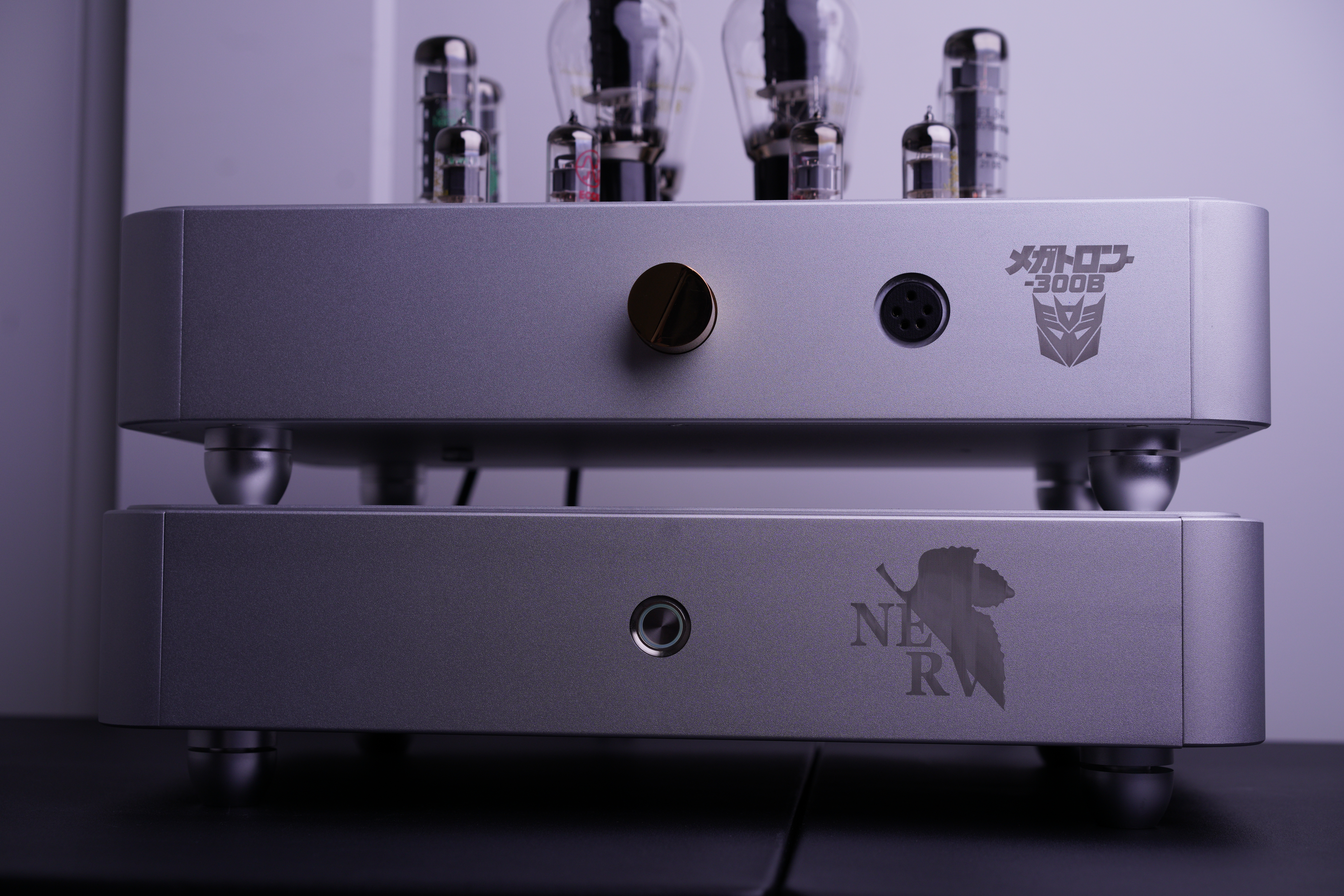 Megatron XL front back – electrostatic headphone amplifier